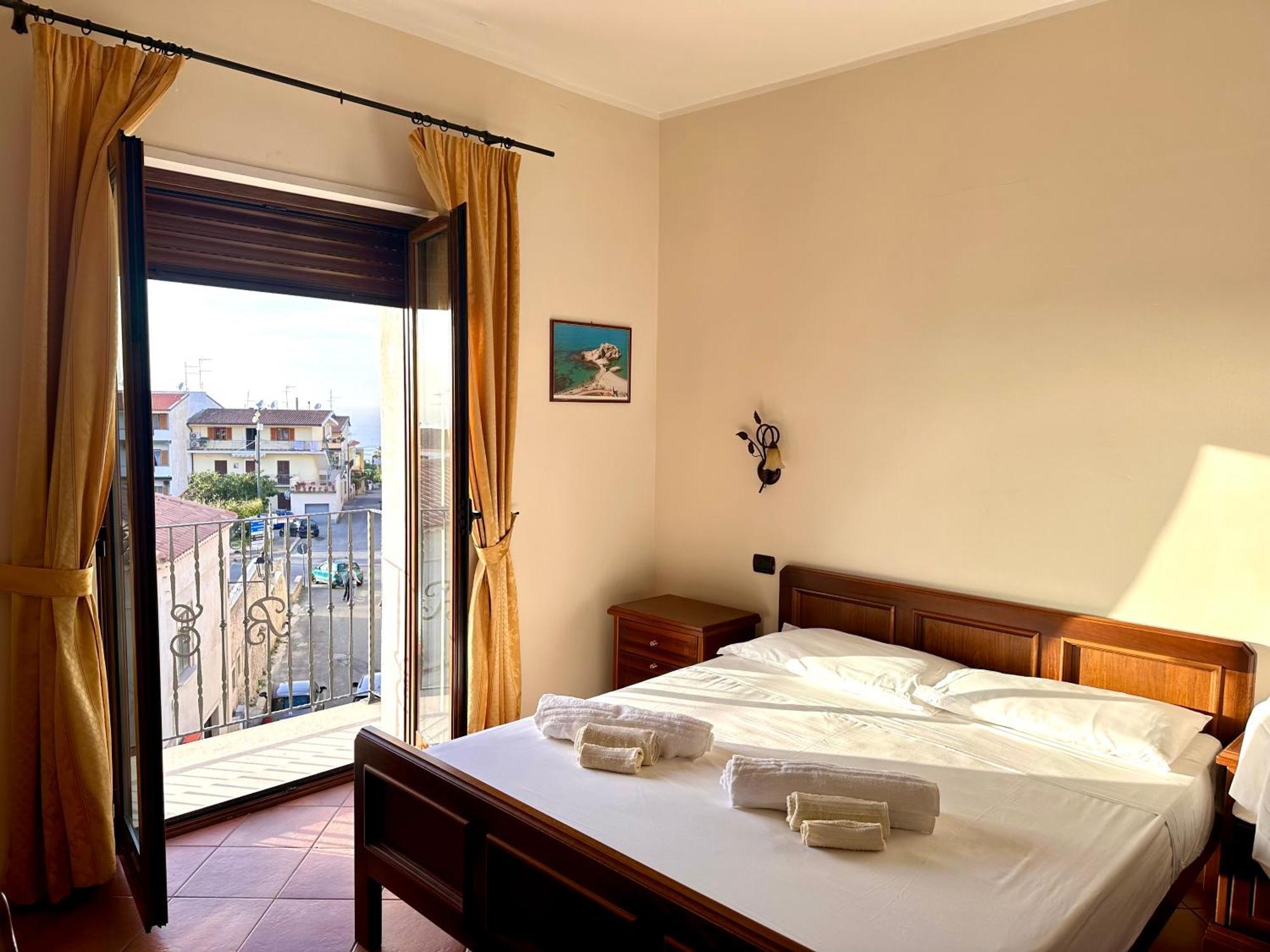 Luxury Accommodation Santa Domenica  Εξωτερικό φωτογραφία